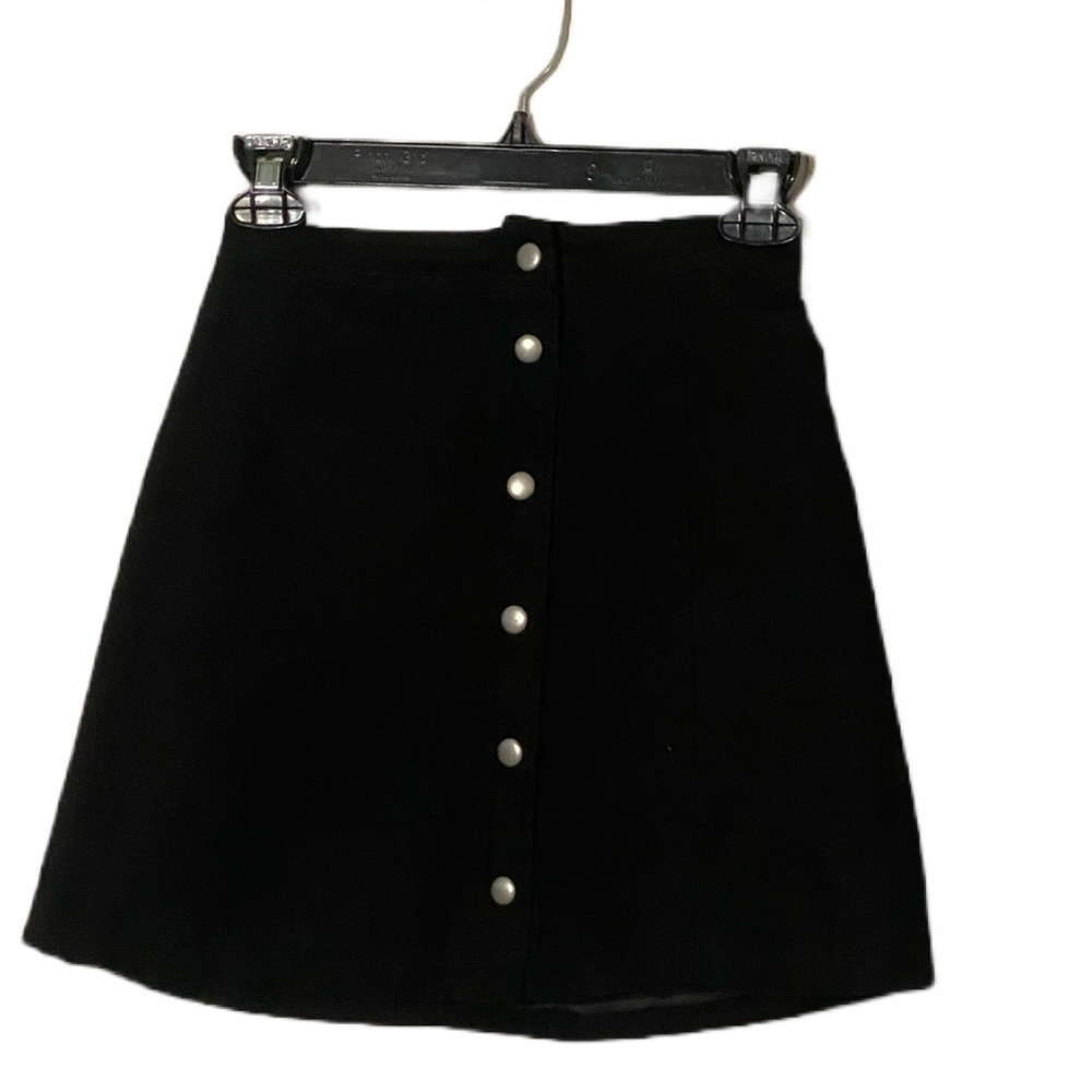 Divided H&M Black Mini Skirt with Snap Closure